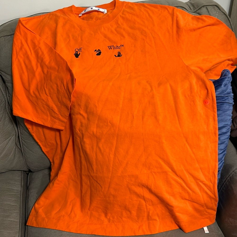 Off White T-shirt